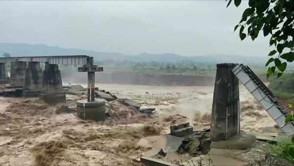 В Индии небывалые морозы, впервые за 43 года.