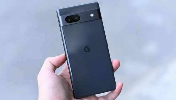 У Google Pixel 3 XL будет большая выемка и нижняя рамка на экране