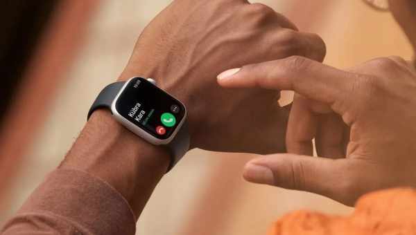 В iOS 12 появится новая функция Digital Health; новые Apple Watch с безрамочным дисплеем уже в разработке