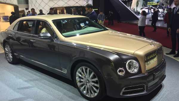 В Женеве дебютировал компактный Bentley