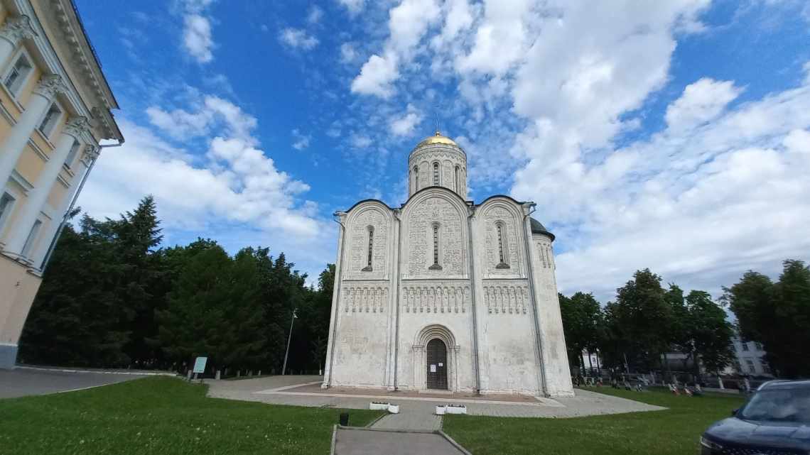 Дмитриевская церковь в Большом Тёсово