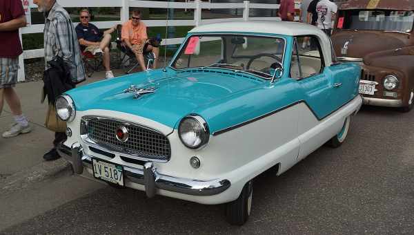 Автомобиль дня: пожарный Nash Metropolitan