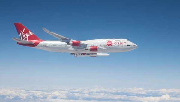 Virgin Orbit испытала грузовой самолет с ракетой-носителем