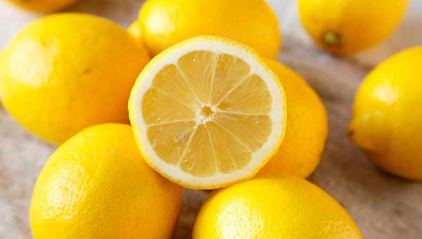 Домашній улюбленець - лимон